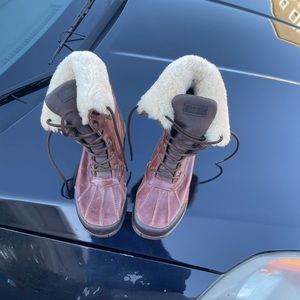 Mens Ugg boots.